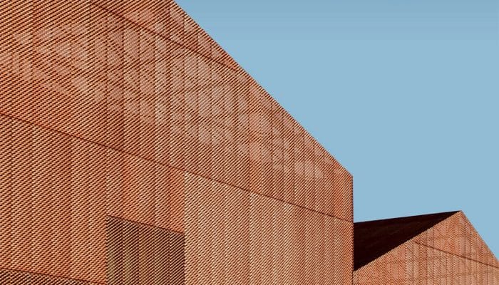 Diferenças entre contratos de Self-storage e contratos de armazém/depósito: uma análise jurídica